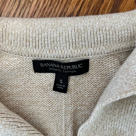 NEW Banana Republic Collar Sweater - Picture 3 of 4